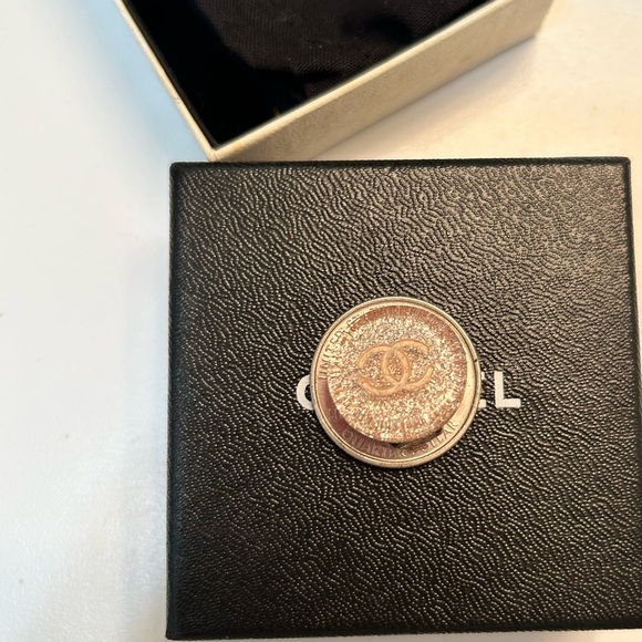 Chanel Pink Glitter CC Logo Round Earrings